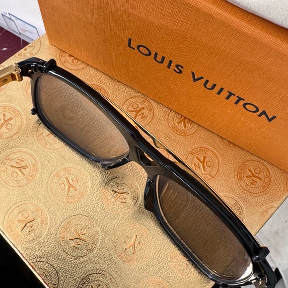 Louis Vuitton Black and Gold Sunglasses - Picture 3 of 5
